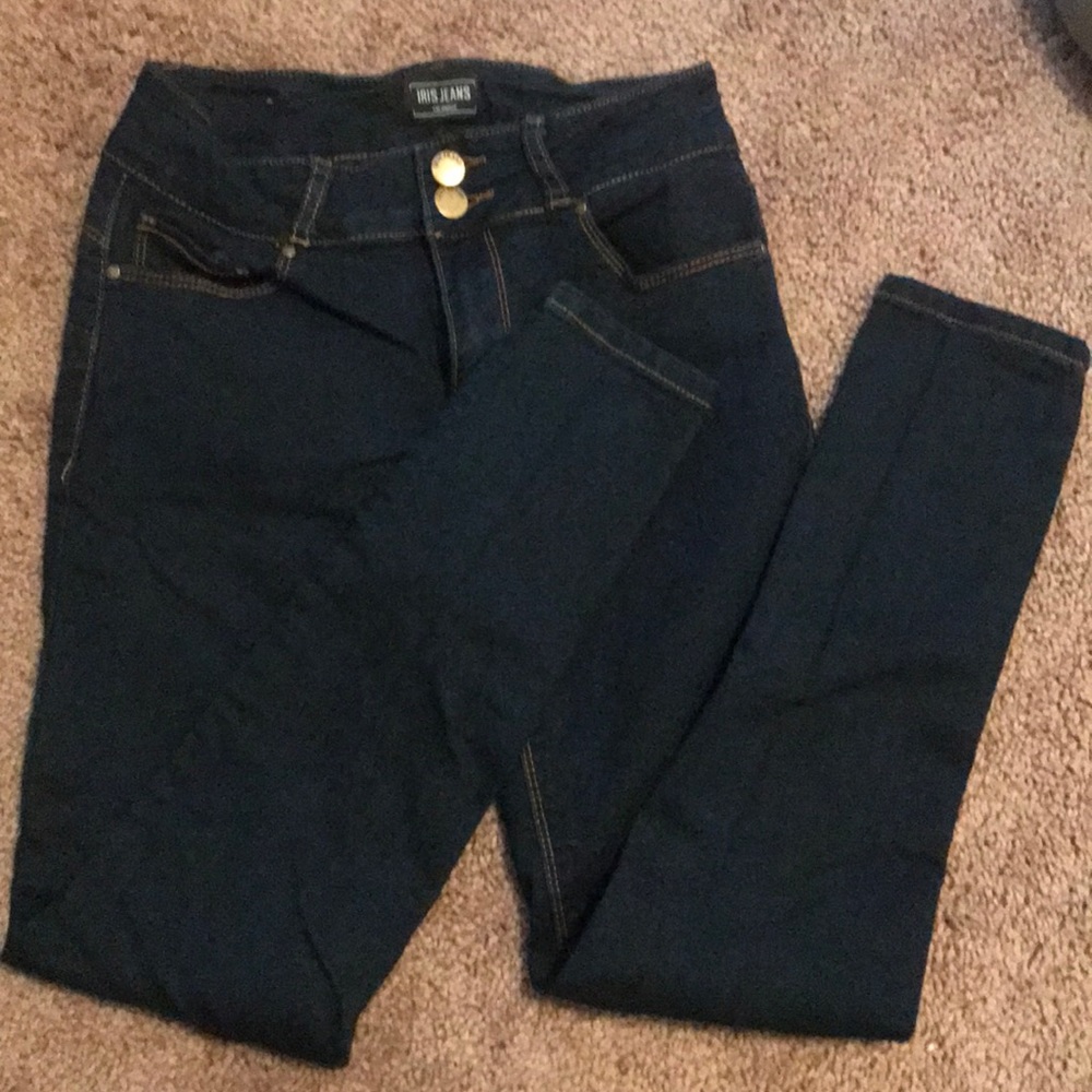 Iris Jeans size small skinny jeans